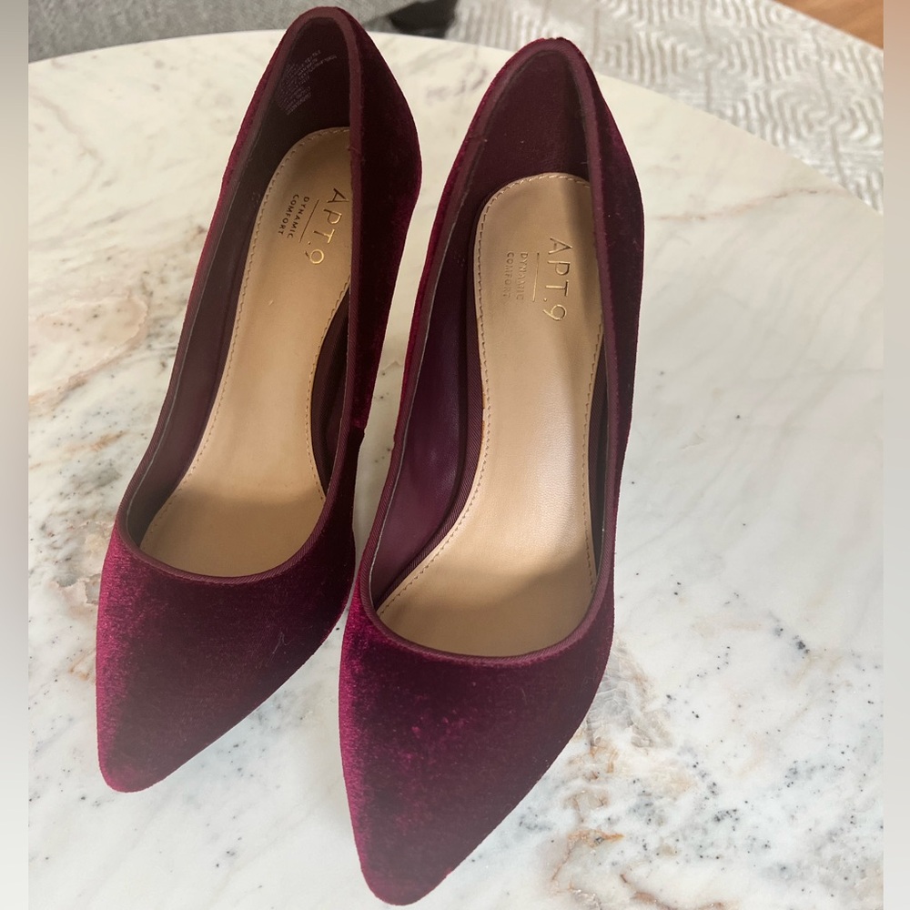 EUC Velvet Stiletto Heels